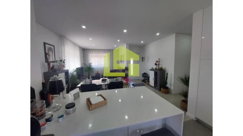 Apartamento T3 para Venda em Buarcos