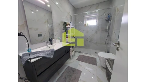 Apartamento T3 para Venda em Buarcos