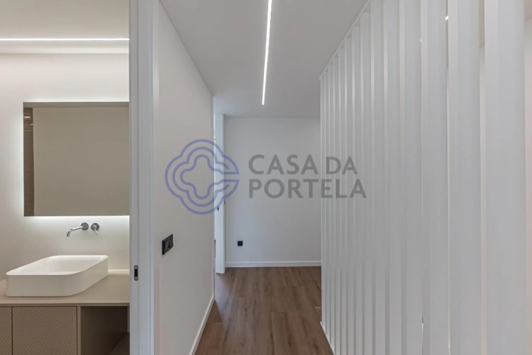 Moradia T3 para Venda em Cidade da Maia Foto 30