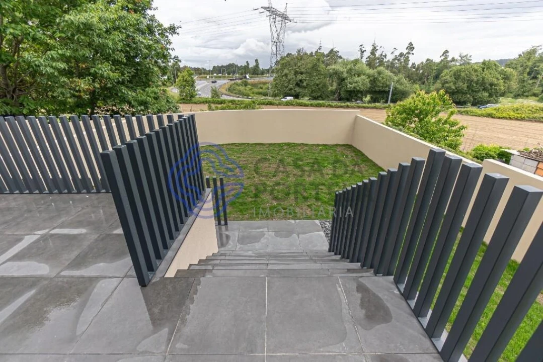 Moradia T3 para Venda em Cidade da Maia Foto 40