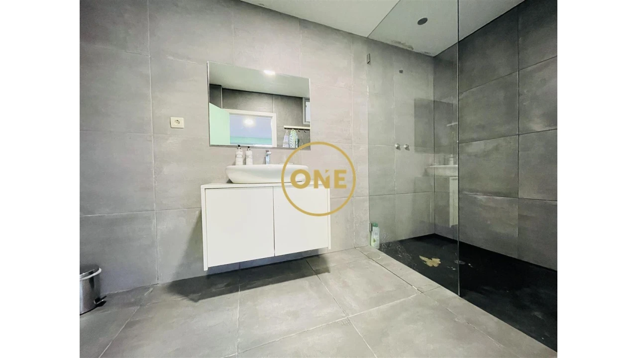 Moradia T4 para Venda em São Torcato Foto 64