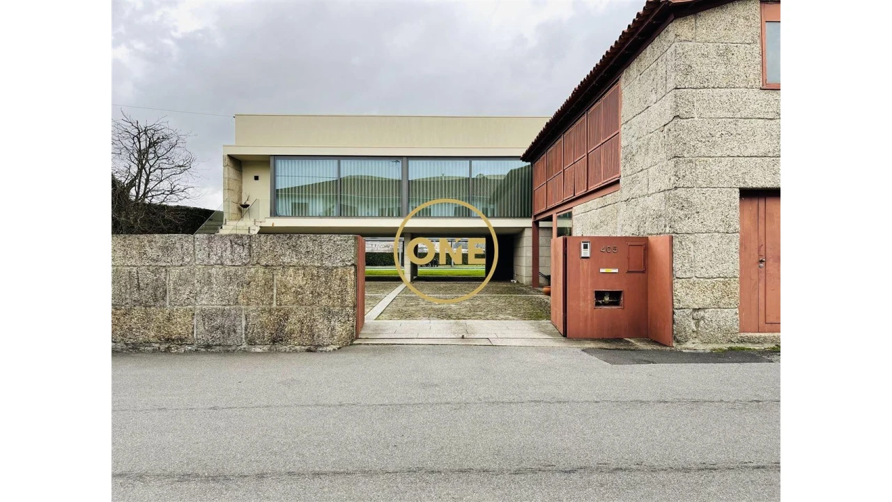 Moradia T4 para Venda em São Torcato Foto 2