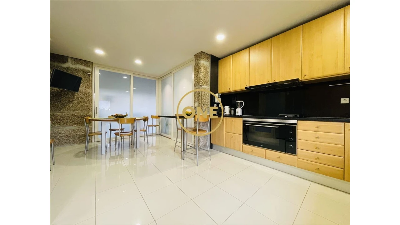 Moradia T4 para Venda em São Torcato Foto 7