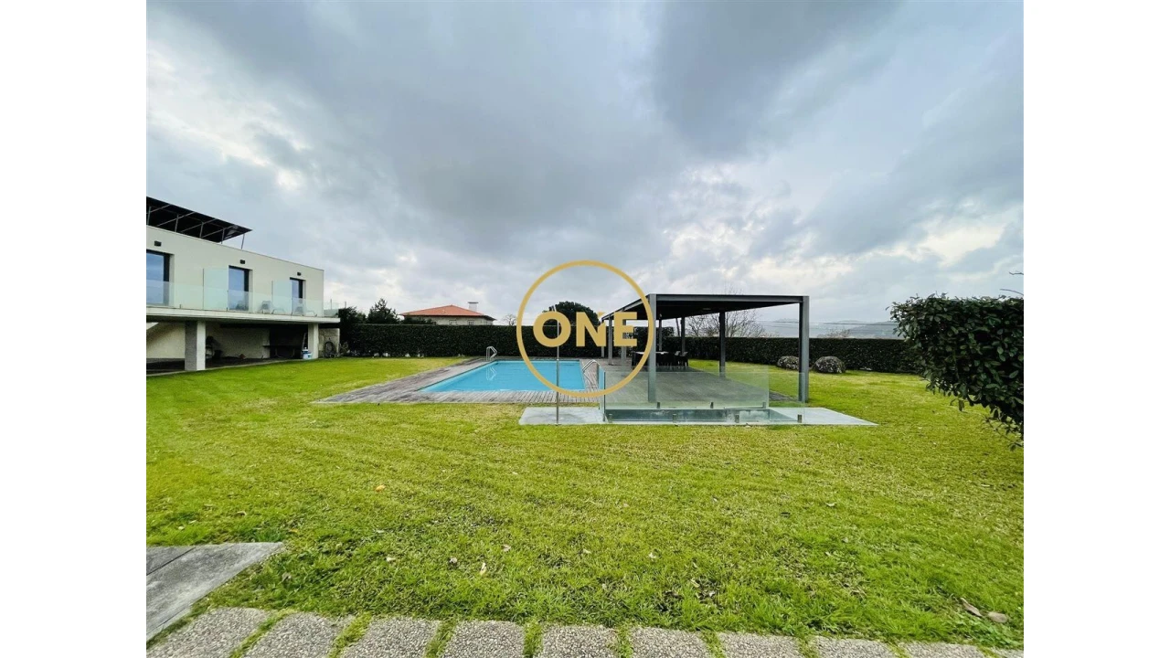 Moradia T4 para Venda em São Torcato Foto 58