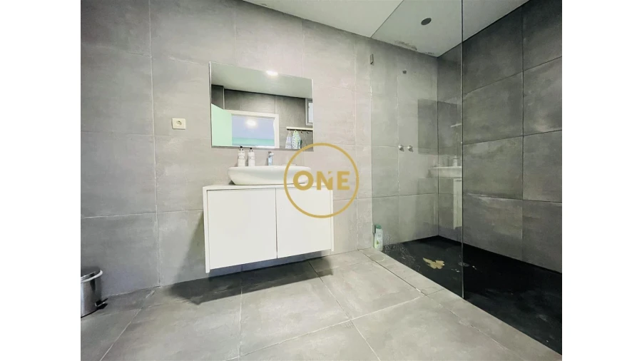 Moradia T4 para Venda em São Torcato Foto 64