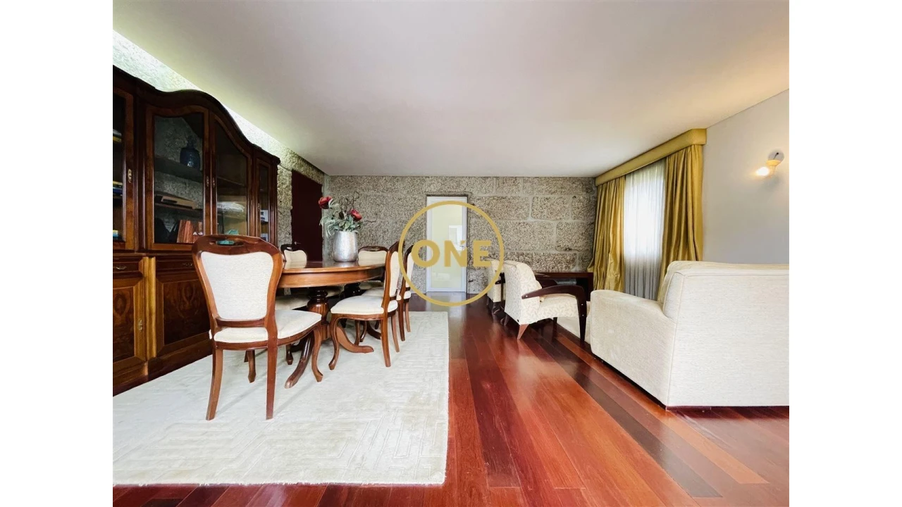 Moradia T4 para Venda em São Torcato Foto 20