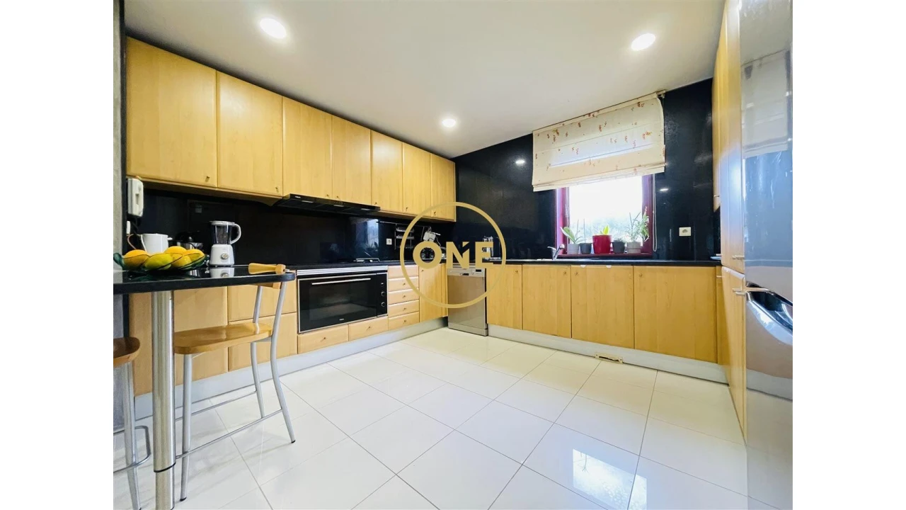 Moradia T4 para Venda em São Torcato Foto 10