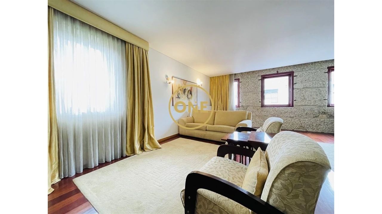 Moradia T4 para Venda em São Torcato Foto 16