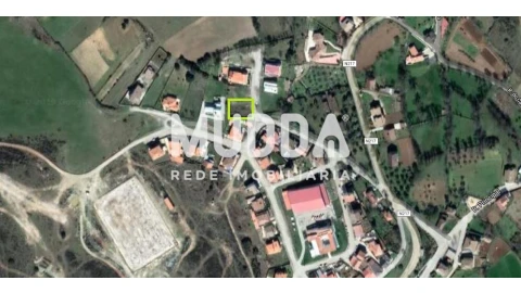 Terreno para Venda em São Pedro de Serracenos