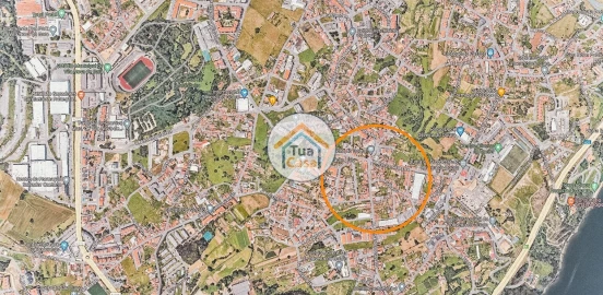 Terreno para Venda em Oliveira do Douro