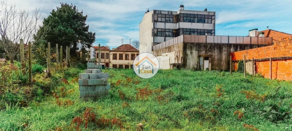 Terreno para Venda em Oliveira do Douro