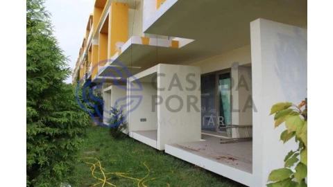 Moradia T5 para Venda em Pedroso e Seixezelo