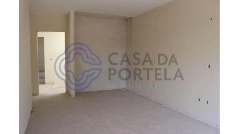Moradia T5 para Venda em Pedroso e Seixezelo