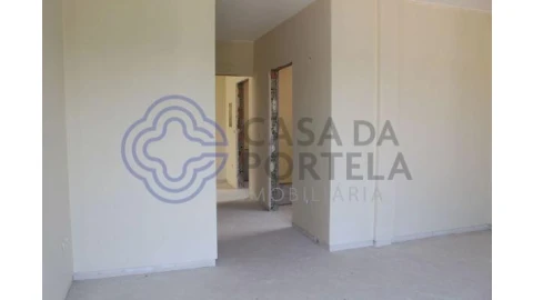 Moradia T5 para Venda em Pedroso e Seixezelo