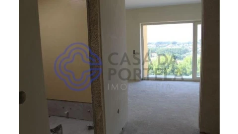 Moradia T5 para Venda em Pedroso e Seixezelo