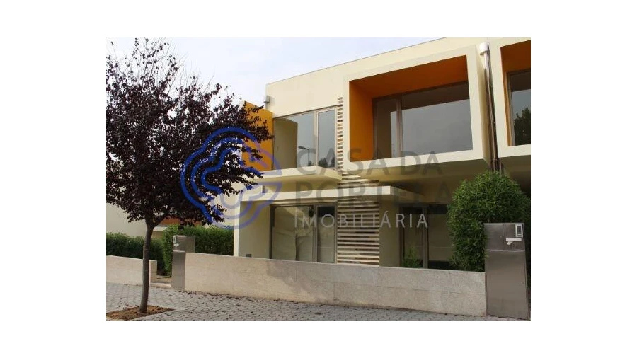 Moradia T5 para Venda em Pedroso e Seixezelo Foto 2