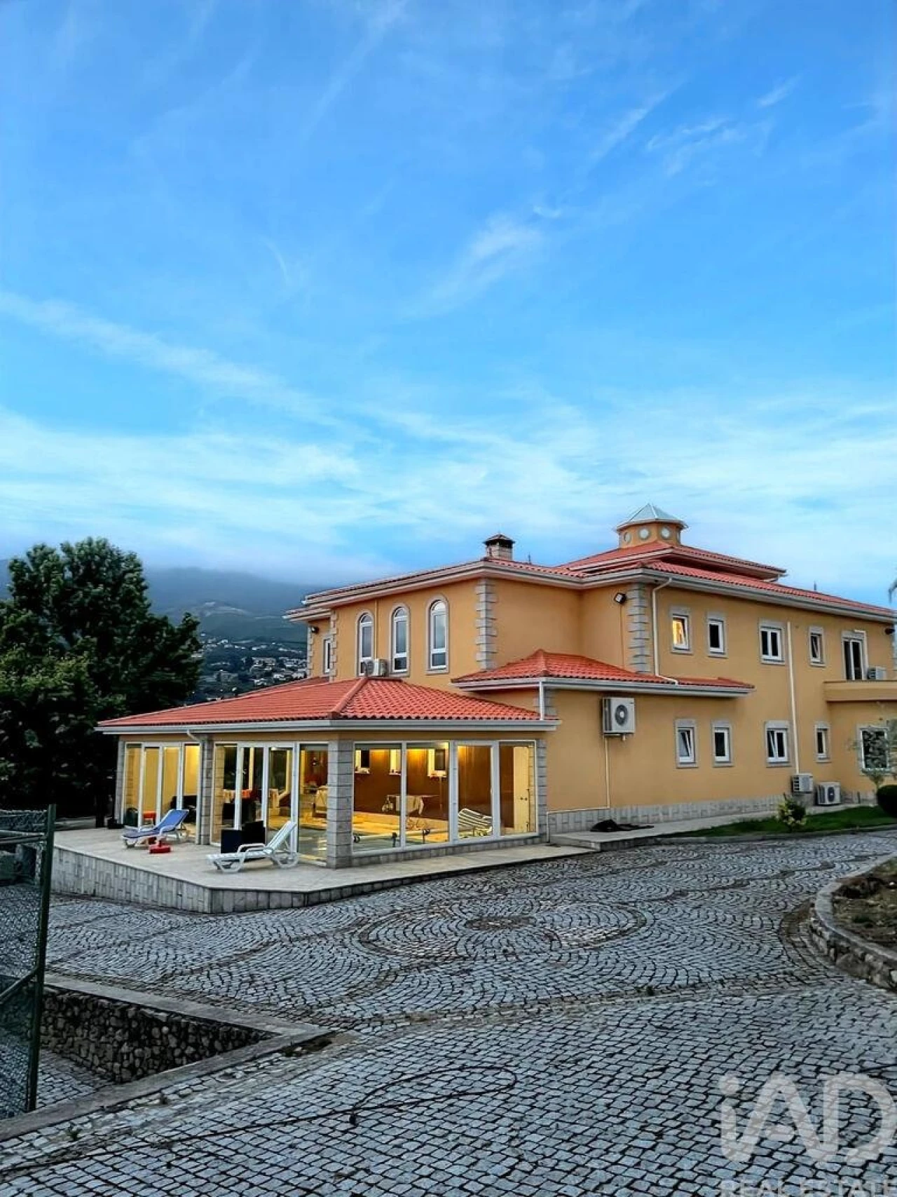 Moradia T5 para Venda em Adoufe e Vilarinho de Samardã Foto 3