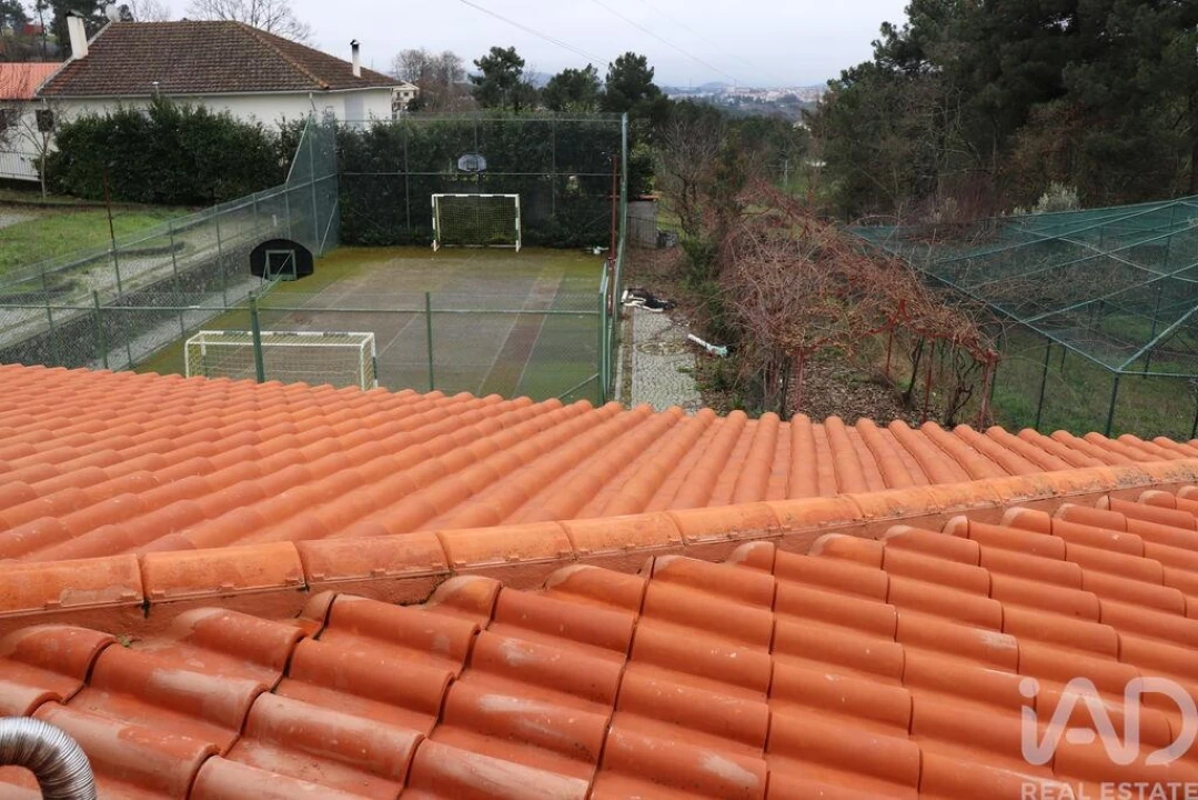 Moradia T5 para Venda em Adoufe e Vilarinho de Samardã Foto 6