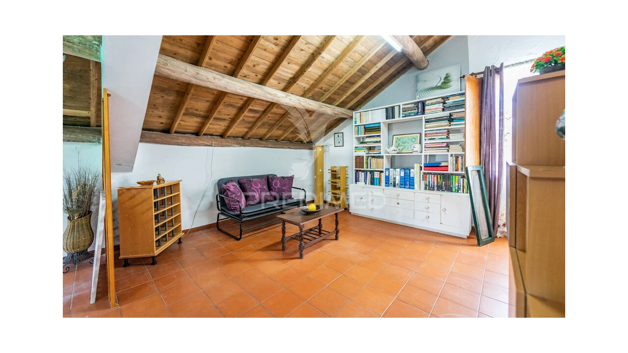 Moradia T1 para Venda em Angra (São Pedro) Foto 16