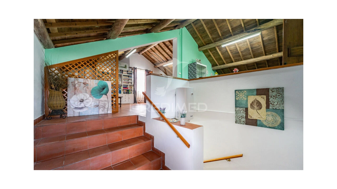 Moradia T1 para Venda em Angra (São Pedro) Foto 13