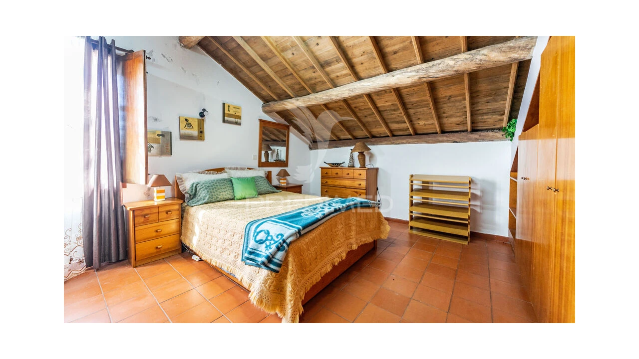 Moradia T1 para Venda em Angra (São Pedro) Foto 17