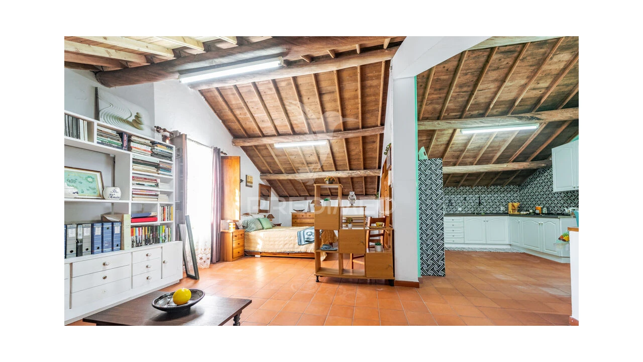 Moradia T1 para Venda em Angra (São Pedro) Foto 18