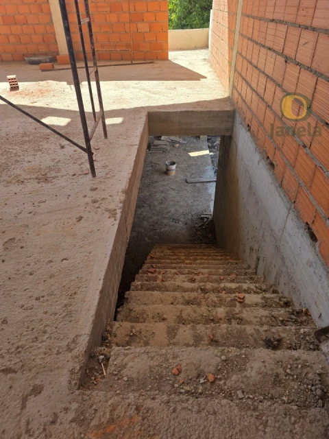 Moradia T3 para Venda em Santa Barbara de Nexe