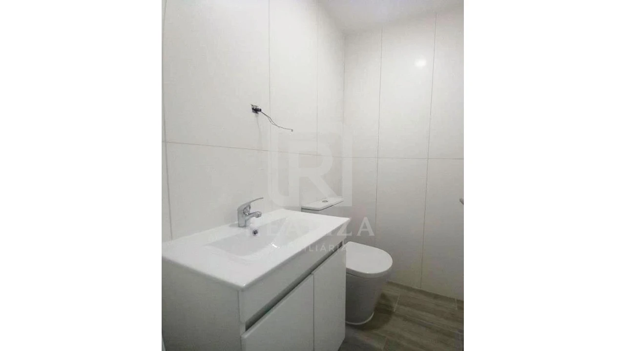 Apartamento T3 para Venda em Costa da Caparica Foto 15