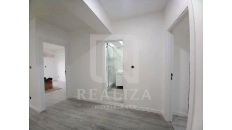 Apartamento T3 para Venda em Costa da Caparica