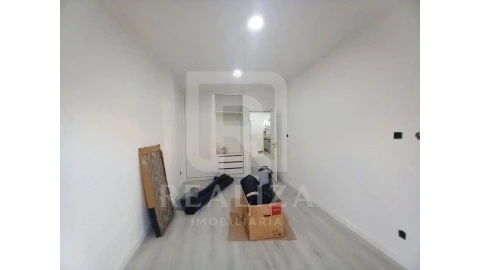 Apartamento T3 para Venda em Costa da Caparica