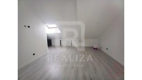 Apartamento T3 para Venda em Costa da Caparica