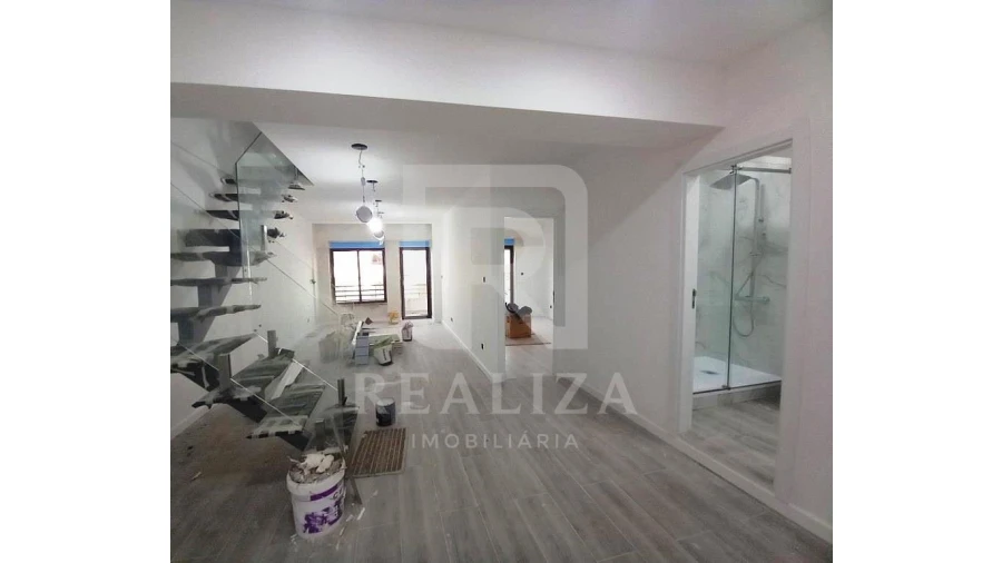 Apartamento T3 para Venda em Costa da Caparica