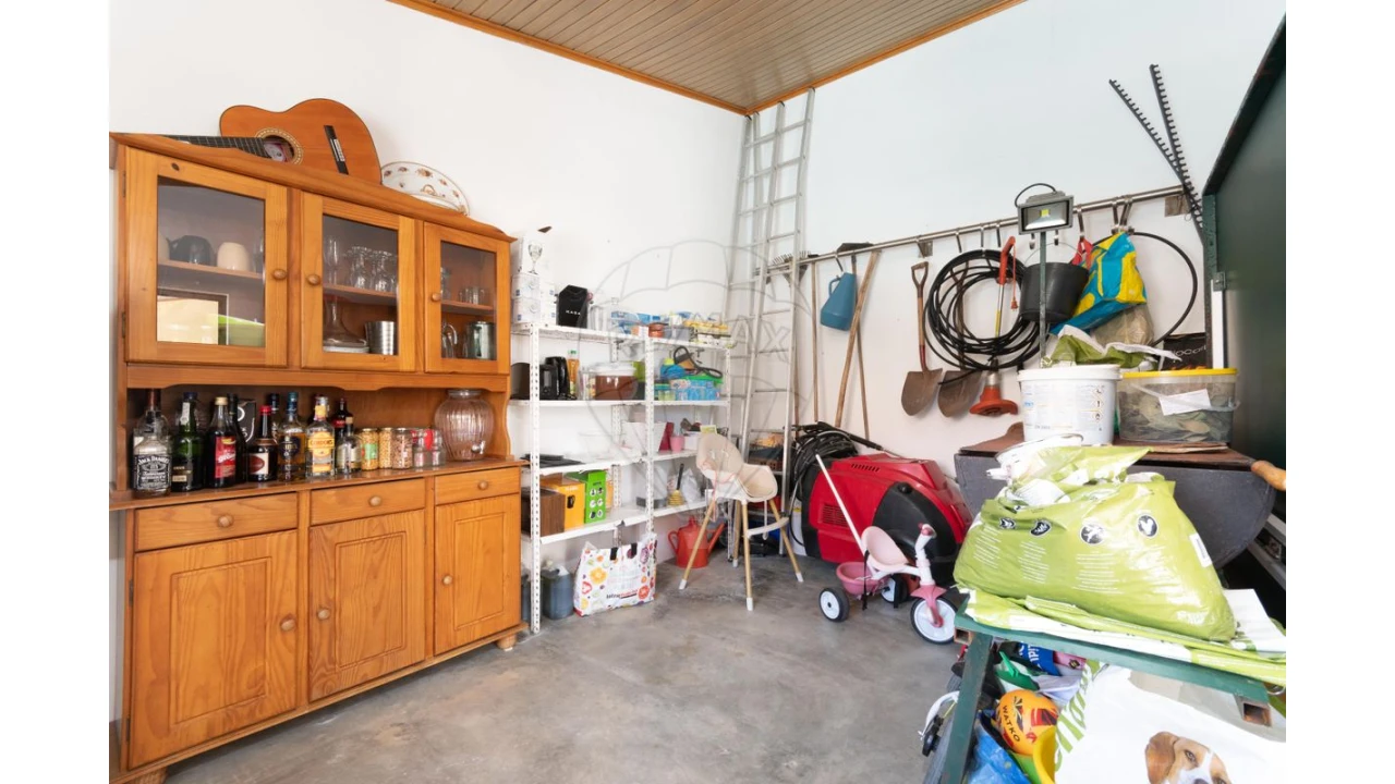 Moradia T5 para Venda em Aveiras de Cima Foto 41