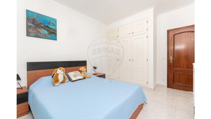 Moradia T5 para Venda em Aveiras de Cima Foto 19