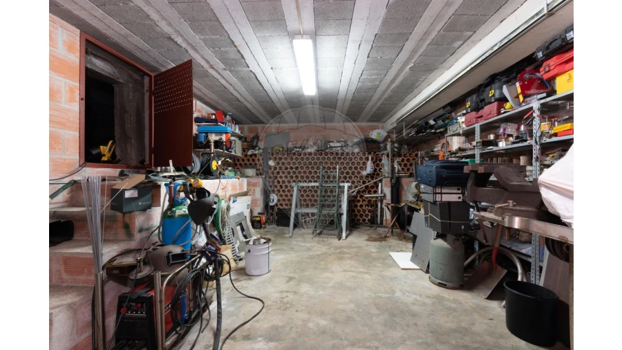 Moradia T5 para Venda em Aveiras de Cima Foto 40