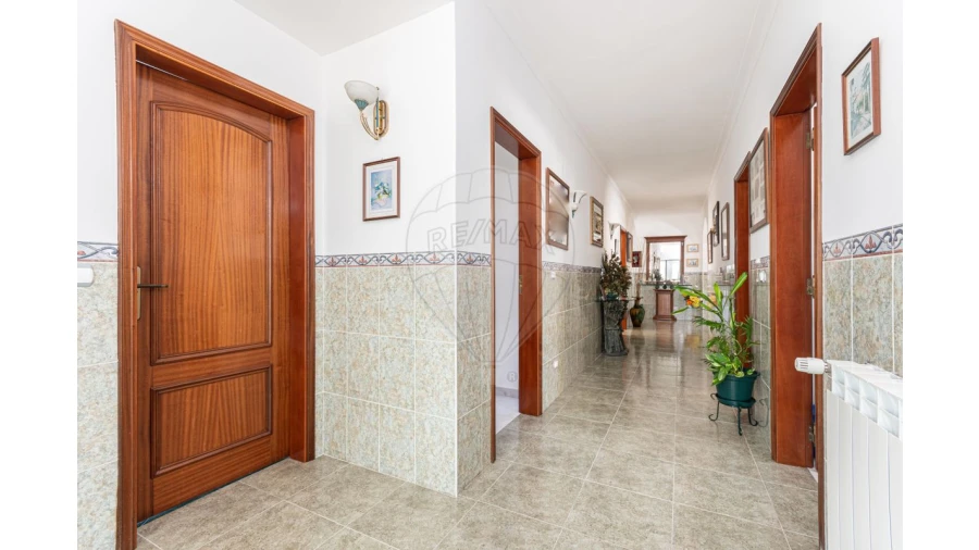 Moradia T5 para Venda em Aveiras de Cima Foto 21