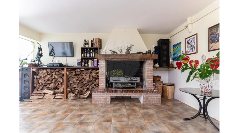 Moradia T5 para Venda em Aveiras de Cima Foto 30