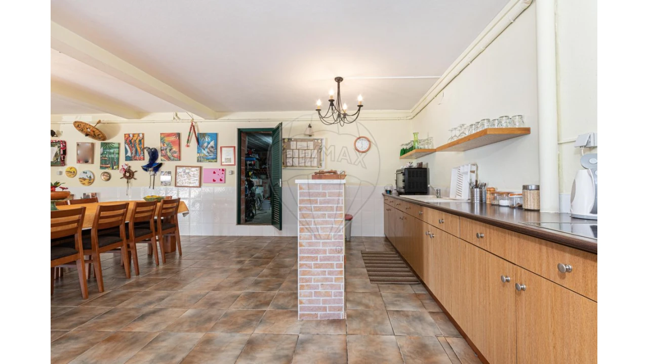 Moradia T5 para Venda em Aveiras de Cima Foto 31