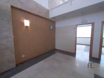 Loja para Venda em Alto do Seixalinho, Santo André e Verderena