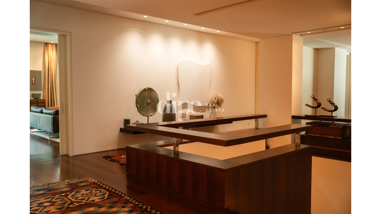 Moradia T5 para Venda em Oliveira, São Paio e São Sebastião Foto 30