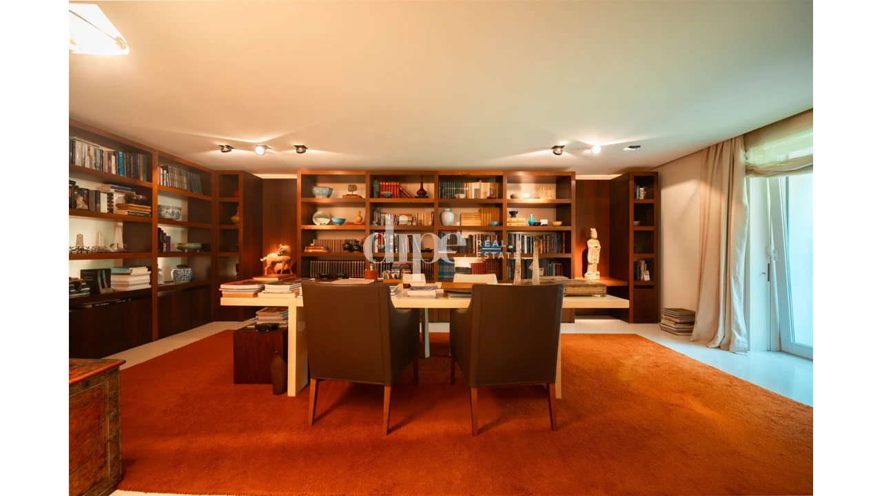 Moradia T5 para Venda em Oliveira, São Paio e São Sebastião Foto 22