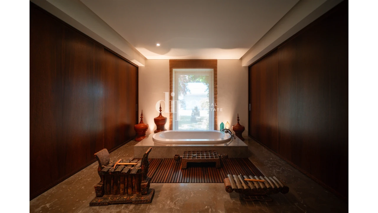 Moradia T5 para Venda em Oliveira, São Paio e São Sebastião Foto 27