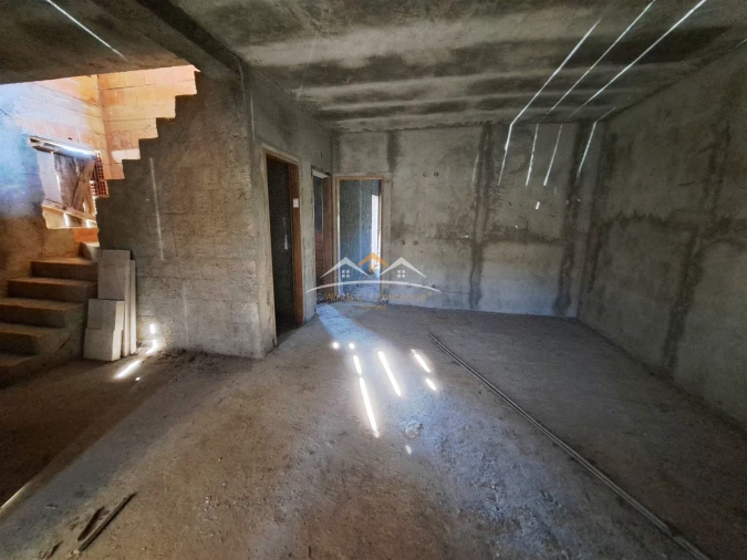 Moradia T3 para Venda em Chãos Foto 25