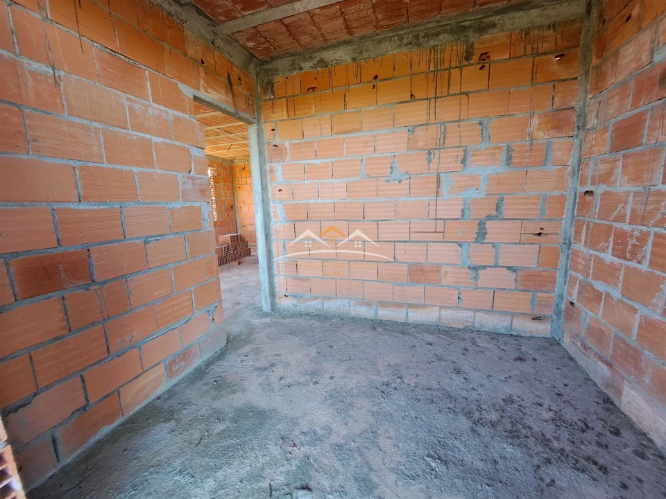 Moradia T3 para Venda em Chãos Foto 14