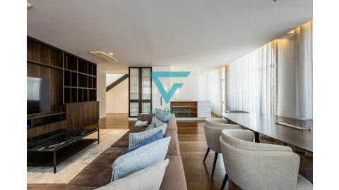 Apartamento T4 para Venda em Leiria, Pousos, Barreira e Cortes