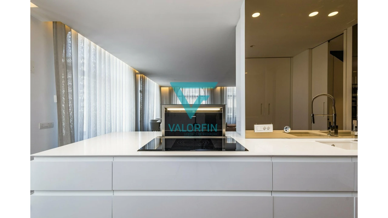 Apartamento T4 para Venda em Leiria, Pousos, Barreira e Cortes Foto 11
