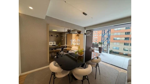 Apartamento T3 para Venda em Santa Marinha e São Pedro da Afurada