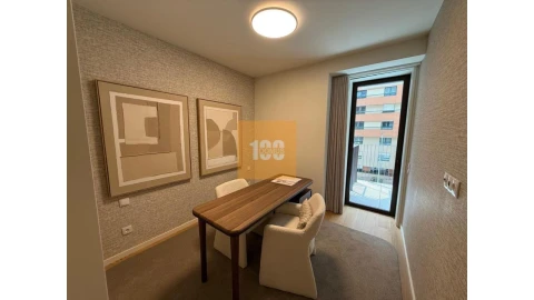 Apartamento T3 para Venda em Santa Marinha e São Pedro da Afurada