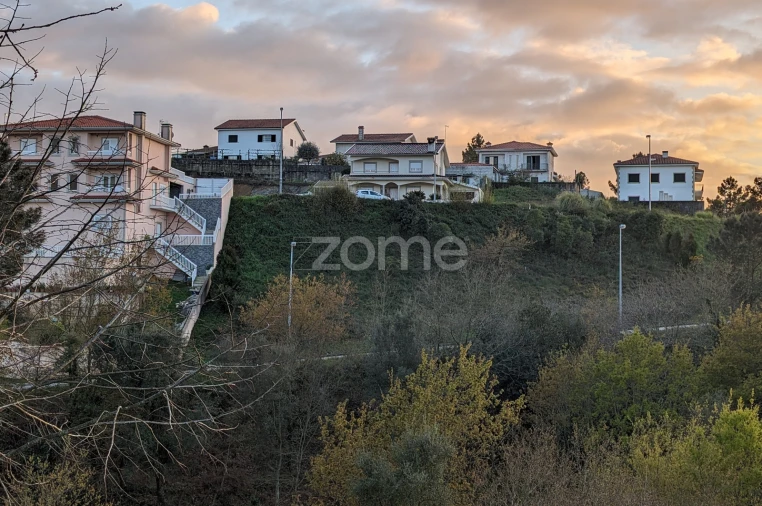 Terreno para Venda em Raiva, Pedorido e Paraíso Foto 8