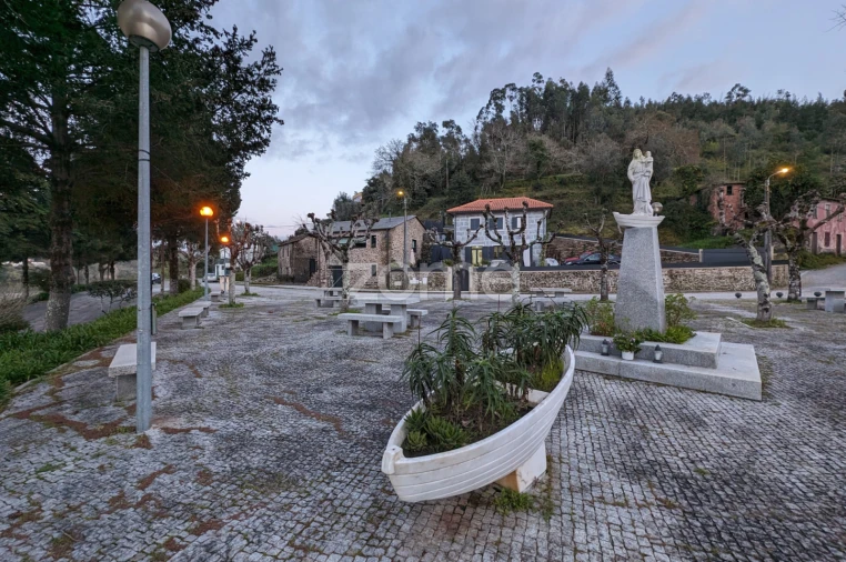 Terreno para Venda em Raiva, Pedorido e Paraíso Foto 6